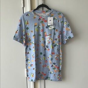 Nike Men's Blue Graphic T-Shirt